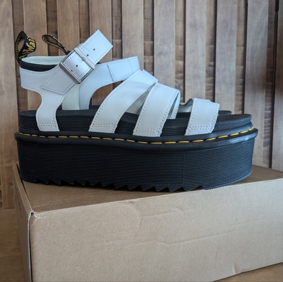Dr. Martens Blaire Hydro Leather Platform Strap Sandal - NWOT! - Picture 5 of 15